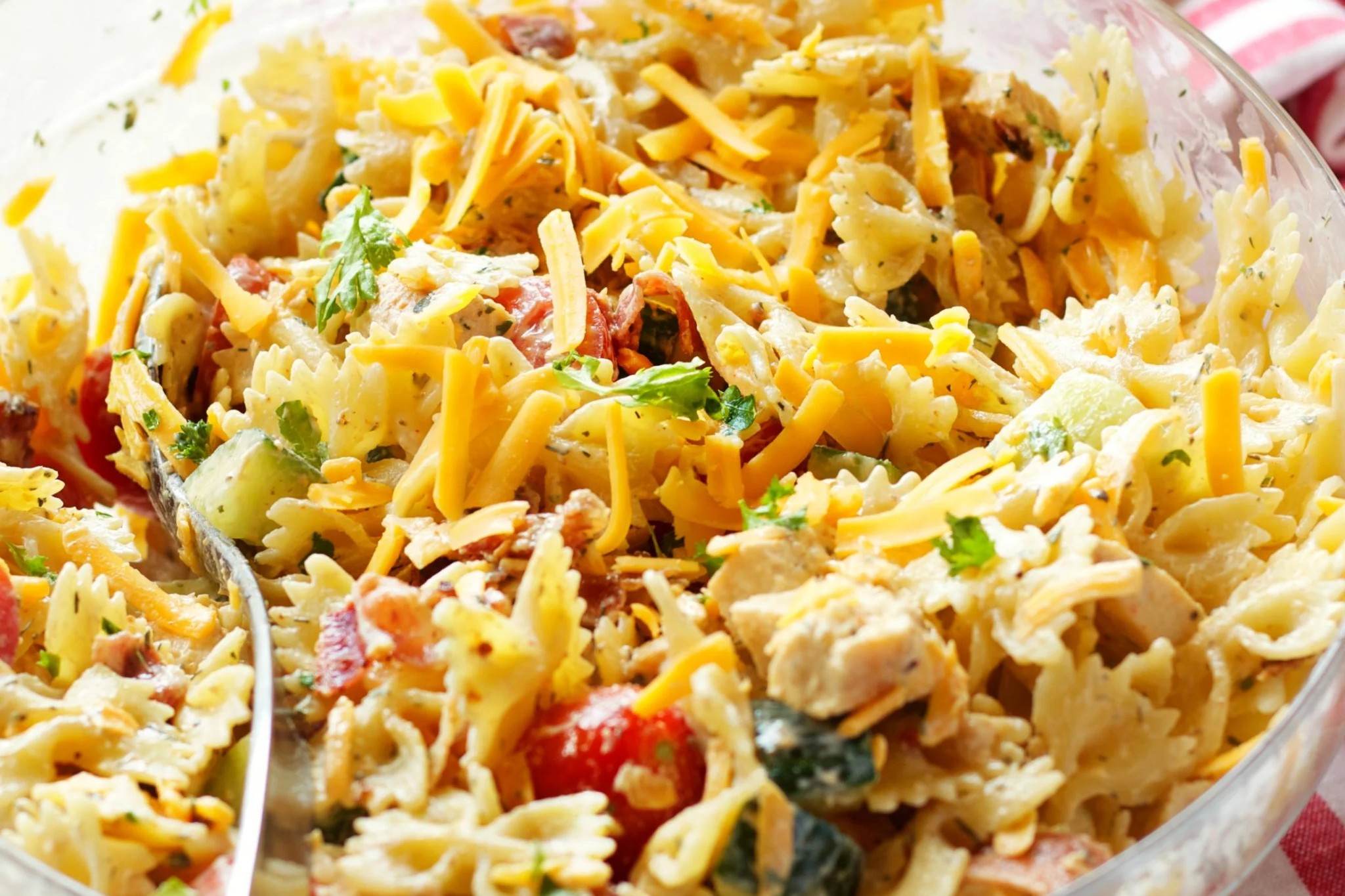 chicken-bacon-ranch-pasta-recipe