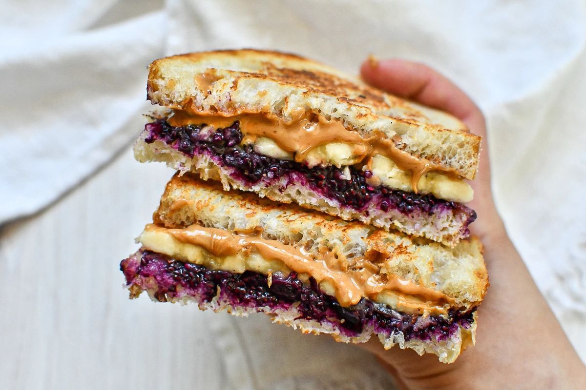 grilled-peanut-butter-and-jelly-sandwich-recipe