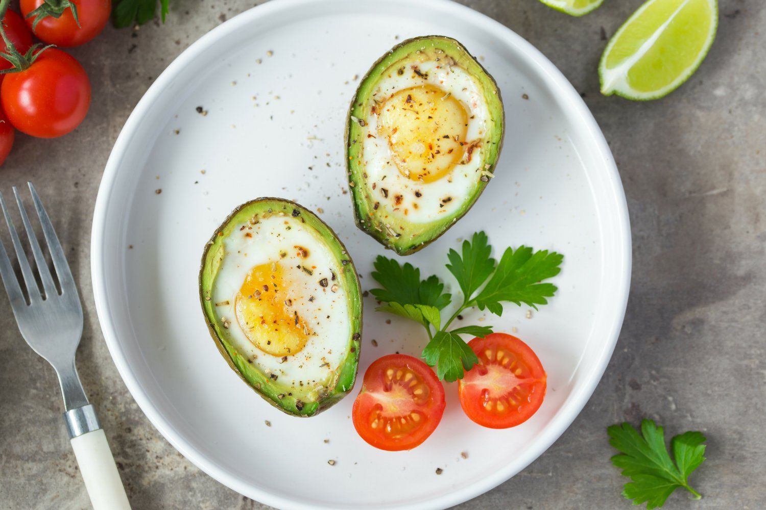 paleo-baked-eggs-in-avocado-recipe