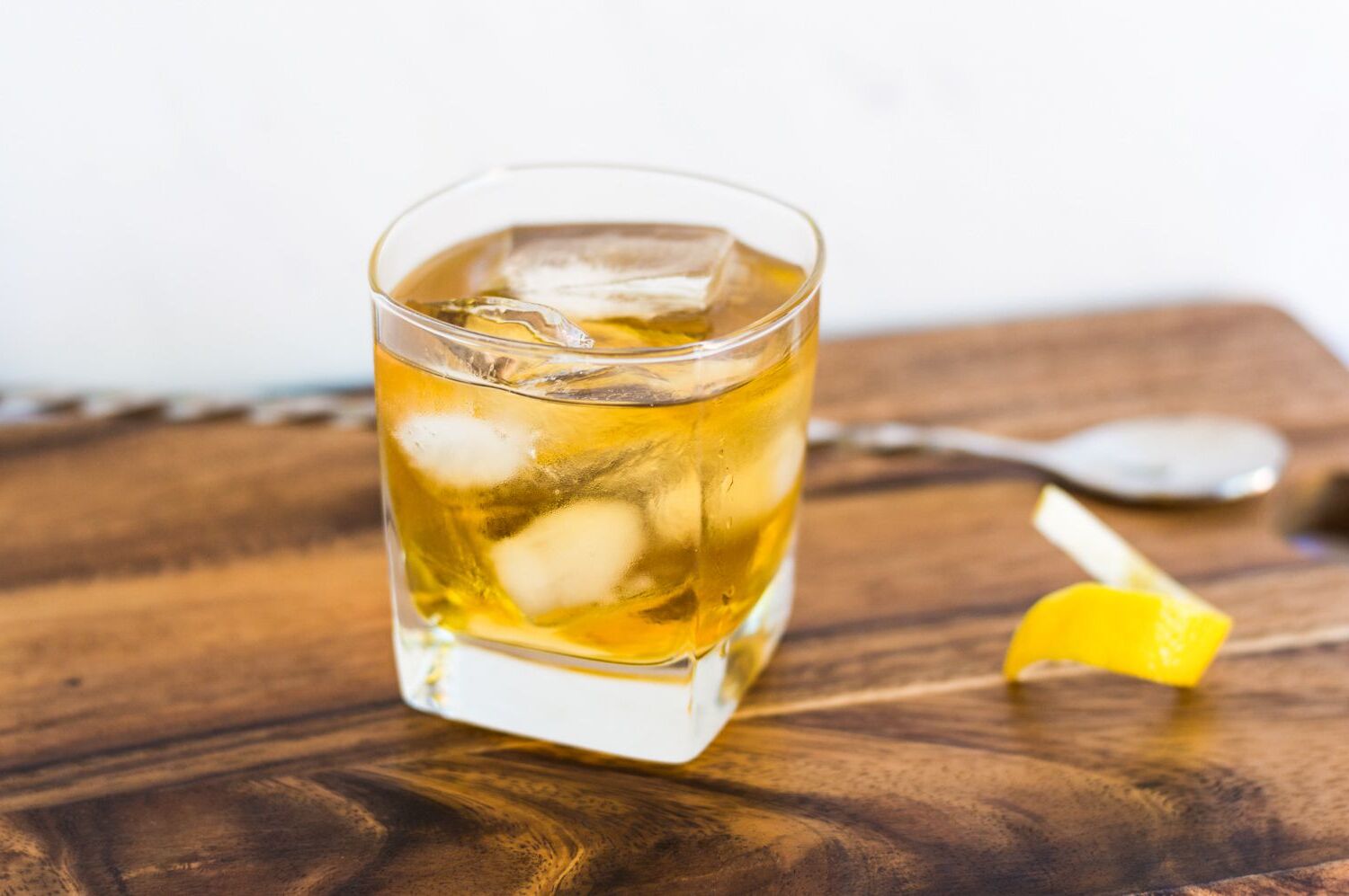 rusty-nail-cocktail-recipe
