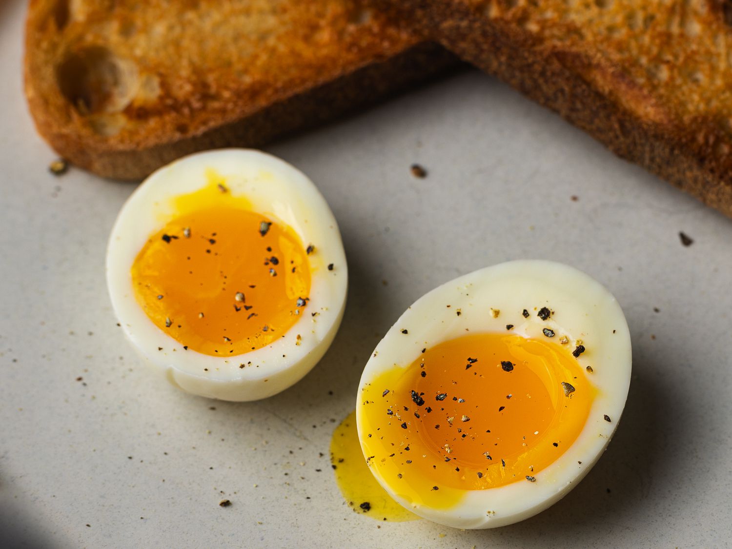 soft-boiled-eggs-microwave-recipe