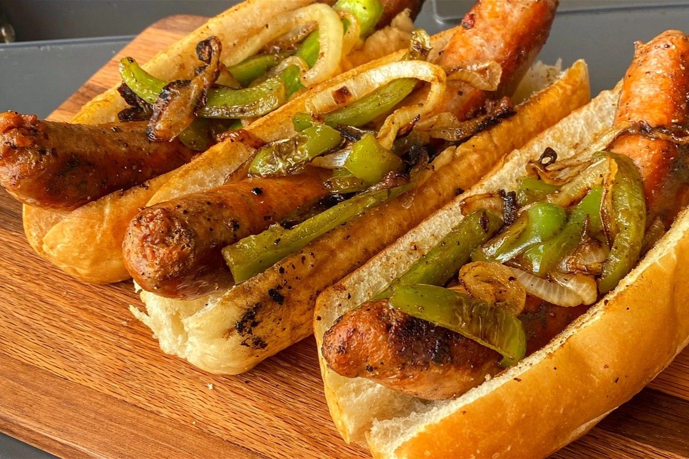 grilled-italian-sausage-sandwich-recipe
