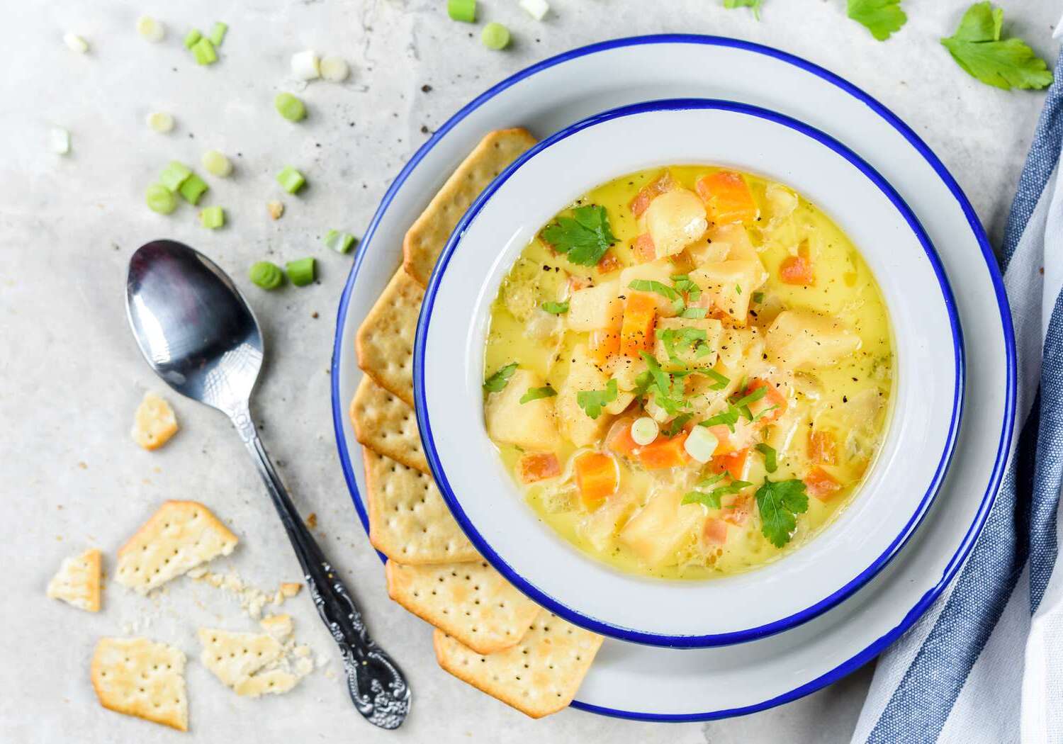 slow-cooker-potato-soup-recipe