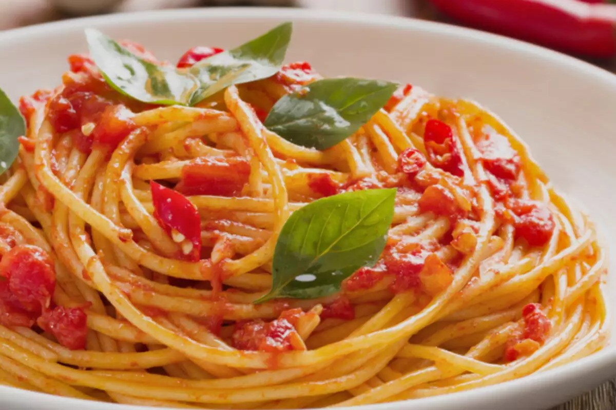 tomato-and-garlic-pasta-recipe